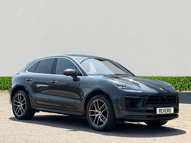 View our PORSCHE MACAN