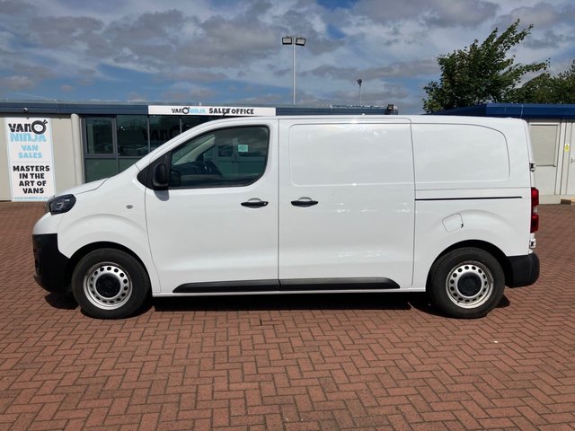 View our PEUGEOT EXPERT