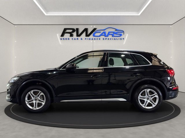 View our AUDI Q5