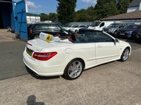 USED 2011 11 MERCEDES-BENZ E CLASS 3.0 E350 CDI V6 BlueEfficiency Sport Cabriolet 2dr Diesel G-Tronic Euro 5 (231 ps) FULL MAIN DEALER HISTORY. FLAMENCO RED LEATHER. AIR SCARF. REVERSE CAMERA.
