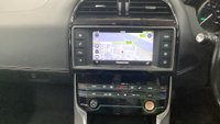 USED 2018 68 JAGUAR XE 2.0d R-Sport Saloon 4dr Diesel Auto AWD Euro 6 (s/s) (240 ps) 