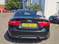 USED 2018 68 JAGUAR XE 2.0d R-Sport Saloon 4dr Diesel Auto AWD Euro 6 (s/s) (240 ps) 