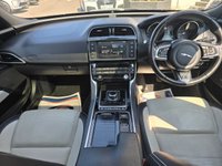 USED 2018 68 JAGUAR XE 2.0d R-Sport Saloon 4dr Diesel Auto AWD Euro 6 (s/s) (240 ps) 