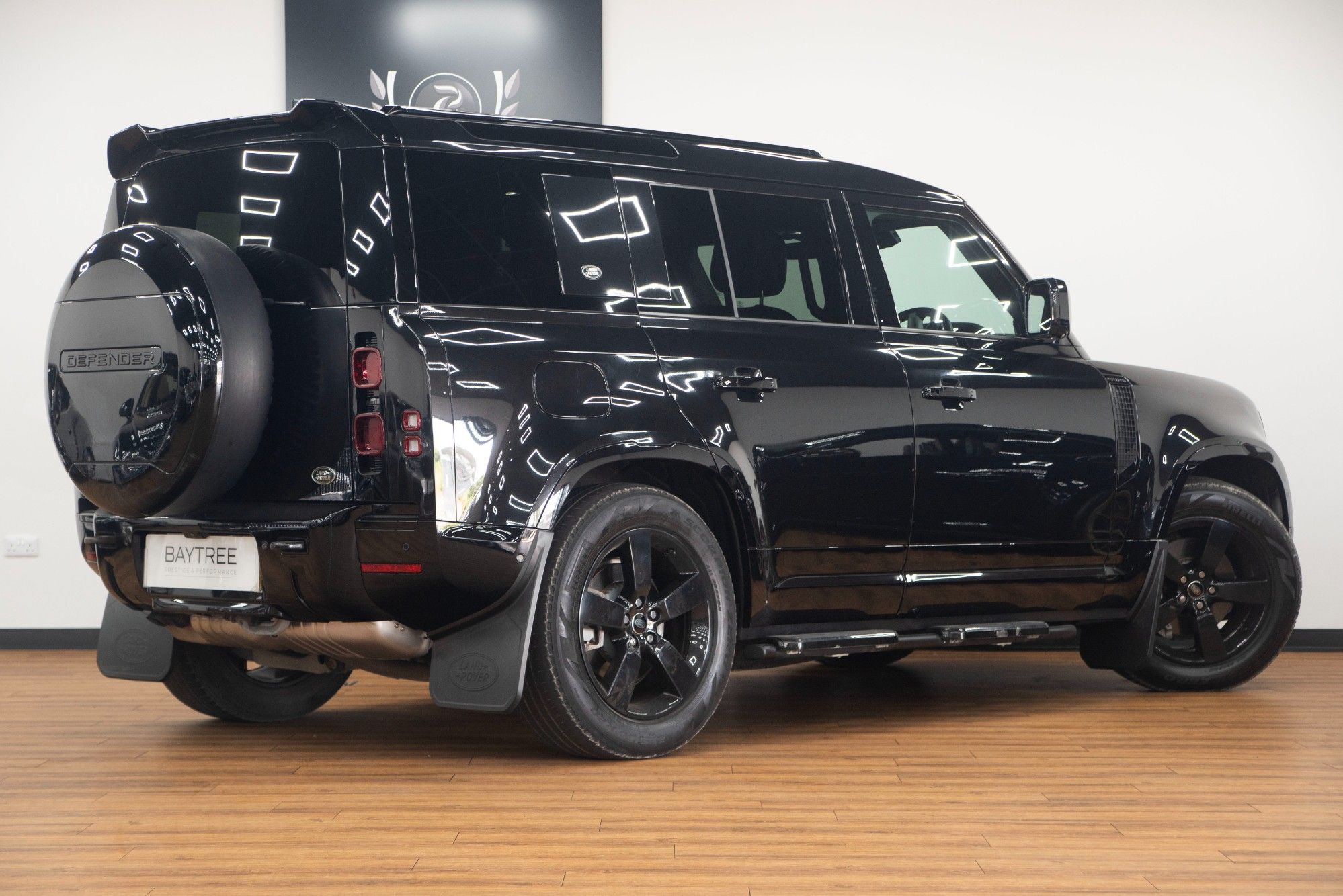 USED 2022 22 LAND ROVER DEFENDER 110 3.0 D300 MHEV X-Dynamic HSE 