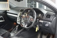 USED 2014 14 VOLKSWAGEN SCIROCCO 2.0 TDI BlueMotion Tech Hatchback 3dr Diesel DSG Euro 5 (s/s) (Nav) (140 ps) 10 STAMP SERVICE HISTORY! 1 YR MOT!