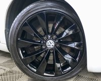 USED 2014 14 VOLKSWAGEN SCIROCCO 2.0 TDI BlueMotion Tech Hatchback 3dr Diesel DSG Euro 5 (s/s) (Nav) (140 ps) 10 STAMP SERVICE HISTORY! 1 YR MOT!