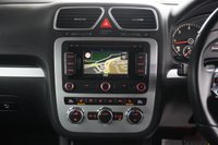 USED 2014 14 VOLKSWAGEN SCIROCCO 2.0 TDI BlueMotion Tech Hatchback 3dr Diesel DSG Euro 5 (s/s) (Nav) (140 ps) 10 STAMP SERVICE HISTORY! 1 YR MOT!