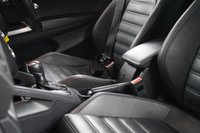 USED 2014 14 VOLKSWAGEN SCIROCCO 2.0 TDI BlueMotion Tech Hatchback 3dr Diesel DSG Euro 5 (s/s) (Nav) (140 ps) 10 STAMP SERVICE HISTORY! 1 YR MOT!