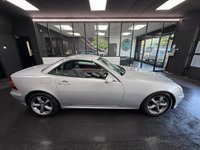 USED 2001 X MERCEDES-BENZ SLK 3.2 SLK320 Convertible 2dr Petrol Automatic (254 g/km, 218 bhp) An Absolutely Stunning Example