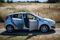 USED 2015 65 FORD FIESTA 1.0T EcoBoost Zetec Hatchback 5dr Petrol Manual Euro 5 (s/s) (100 ps) 
