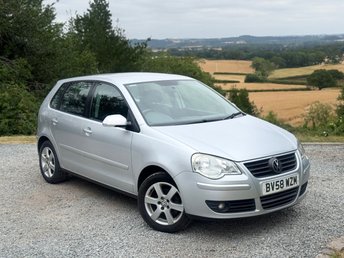 View our VOLKSWAGEN POLO