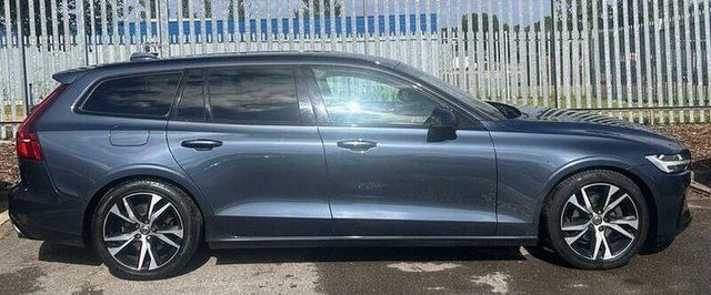 View our VOLVO V60