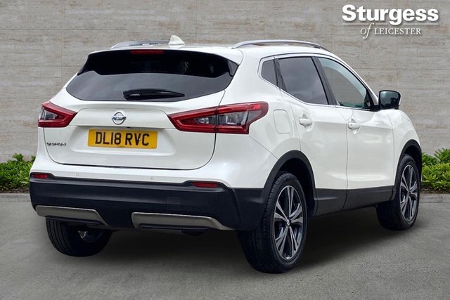 View our NISSAN QASHQAI
