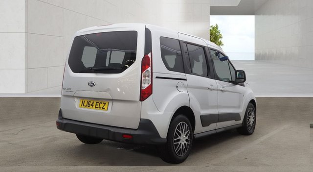 View our FORD TOURNEO CONNECT