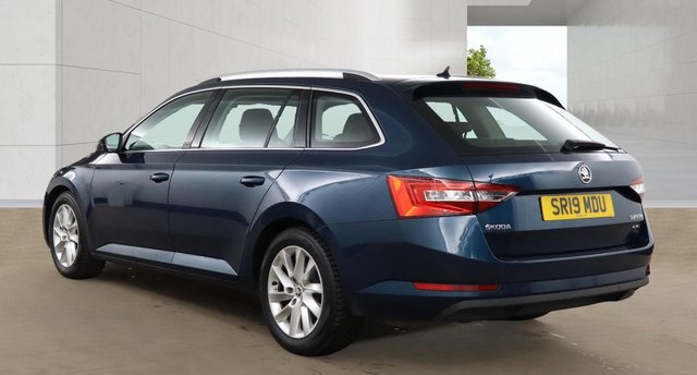 View our SKODA SUPERB