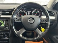USED 2015 15 SKODA SUPERB 2.0 TDI SE Business (Leather) Hatchback 5dr Diesel DSG Euro 5 (s/s) (140 ps) 