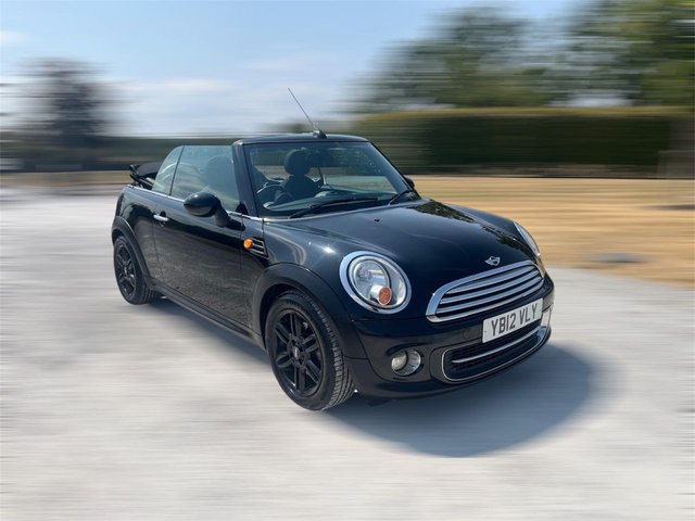 View our MINI CONVERTIBLE