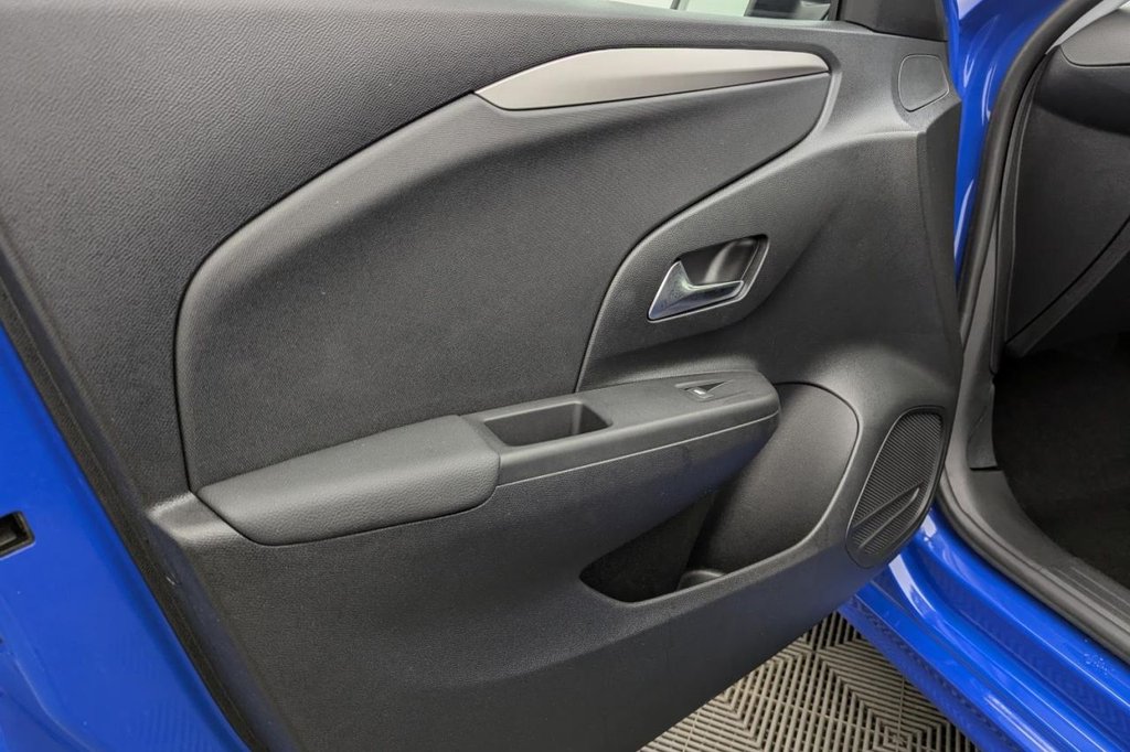 USED 2022 22 VAUXHALL Corsa Electric 50kWh SE Premium Hatchback 5dr Electric Auto (136 ps) Car Play, Sat Nav, Cruise