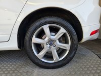 USED 2014 14 VOLVO XC60 2.4 D5 R-Design Lux Nav SUV 5dr Diesel Manual AWD Euro 5 (s/s) (215 ps) 