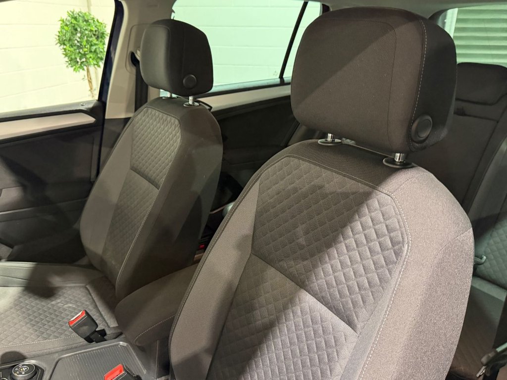 USED 2019 19 VOLKSWAGEN TIGUAN 2.0 TDI Match SUV 5dr Diesel Manual 4Motion Euro 6 (s/s) (150 ps) 