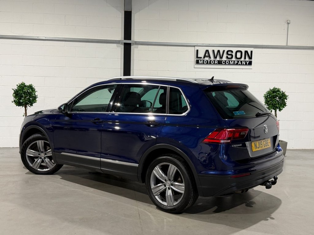 USED 2019 19 VOLKSWAGEN TIGUAN 2.0 TDI Match SUV 5dr Diesel Manual 4Motion Euro 6 (s/s) (150 ps) 