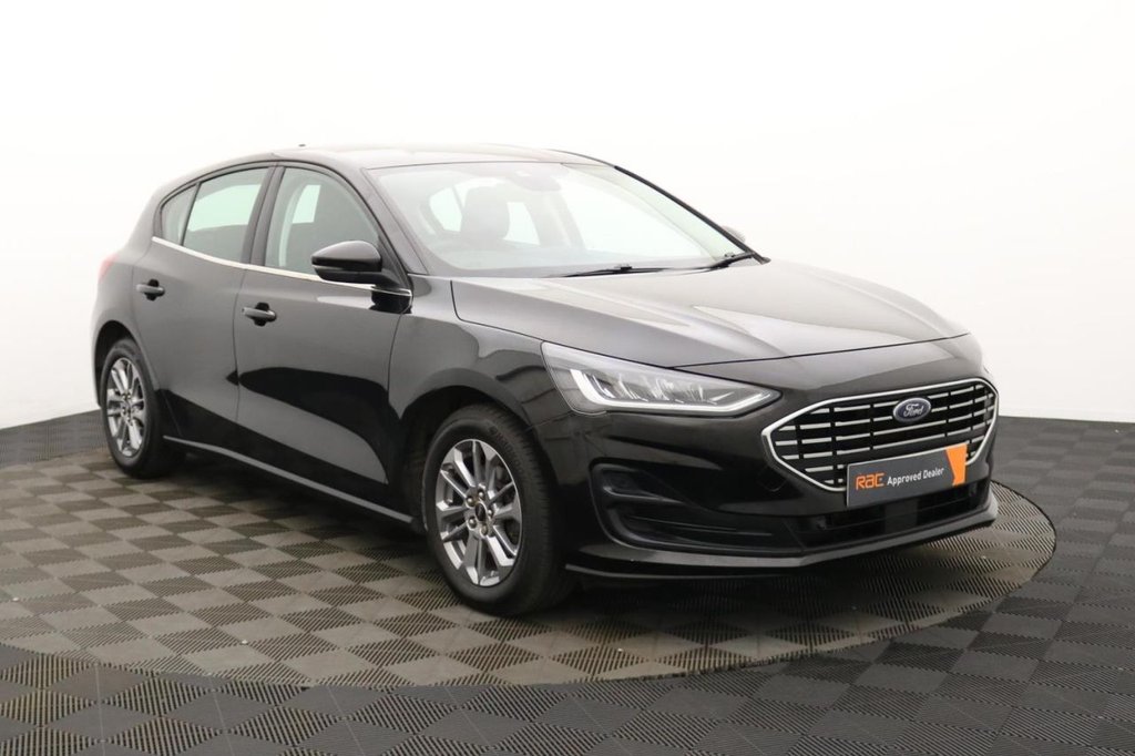 USED 2023 23 FORD FOCUS 1.0T EcoBoost MHEV Titanium Hatchback 5dr Petrol Hybrid Manual Euro 6 (s/s) (155 ps) Sat Nav, Car Play, Keyless GO