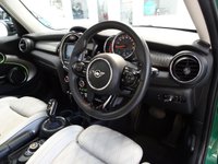 USED 2020 70 MINI HATCH 2.0 Cooper S Exclusive Hatchback 5dr Petrol Steptronic Euro 6 (s/s) (192 ps) SAT NAV-PAN ROOF-COMFORT PLUS