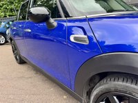 USED 2018 68 MINI HATCH 1.5 Cooper Hatchback 5dr Petrol Manual Euro 6 (s/s) (136 ps) CHILI PACK + NAV + AMBIENT LIGHTING + CRUISE + 17 INCH BLACK ALLOYS