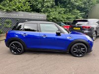 USED 2018 68 MINI HATCH 1.5 Cooper Hatchback 5dr Petrol Manual Euro 6 (s/s) (136 ps) CHILI PACK + NAV + AMBIENT LIGHTING + CRUISE + 17 INCH BLACK ALLOYS