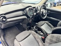 USED 2018 68 MINI HATCH 1.5 Cooper Hatchback 5dr Petrol Manual Euro 6 (s/s) (136 ps) CHILI PACK + NAV + AMBIENT LIGHTING + CRUISE + 17 INCH BLACK ALLOYS