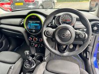 USED 2018 68 MINI HATCH 1.5 Cooper Hatchback 5dr Petrol Manual Euro 6 (s/s) (136 ps) CHILI PACK + NAV + AMBIENT LIGHTING + CRUISE + 17 INCH BLACK ALLOYS