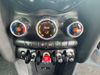 USED 2018 68 MINI HATCH 1.5 Cooper Hatchback 5dr Petrol Manual Euro 6 (s/s) (136 ps) CHILI PACK + NAV + AMBIENT LIGHTING + CRUISE + 17 INCH BLACK ALLOYS