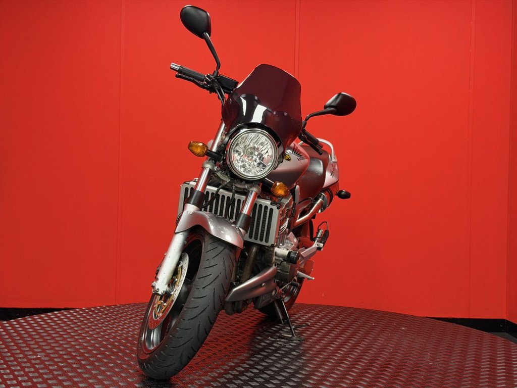 USED 2004 04 HONDA CB900F HORNET TRADE BIKES AT TRADE PRICES DELKEVIC TWIN EXHAUST