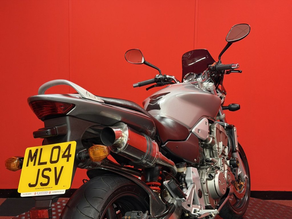 USED 2004 04 HONDA CB900F HORNET TRADE BIKES AT TRADE PRICES DELKEVIC TWIN EXHAUST