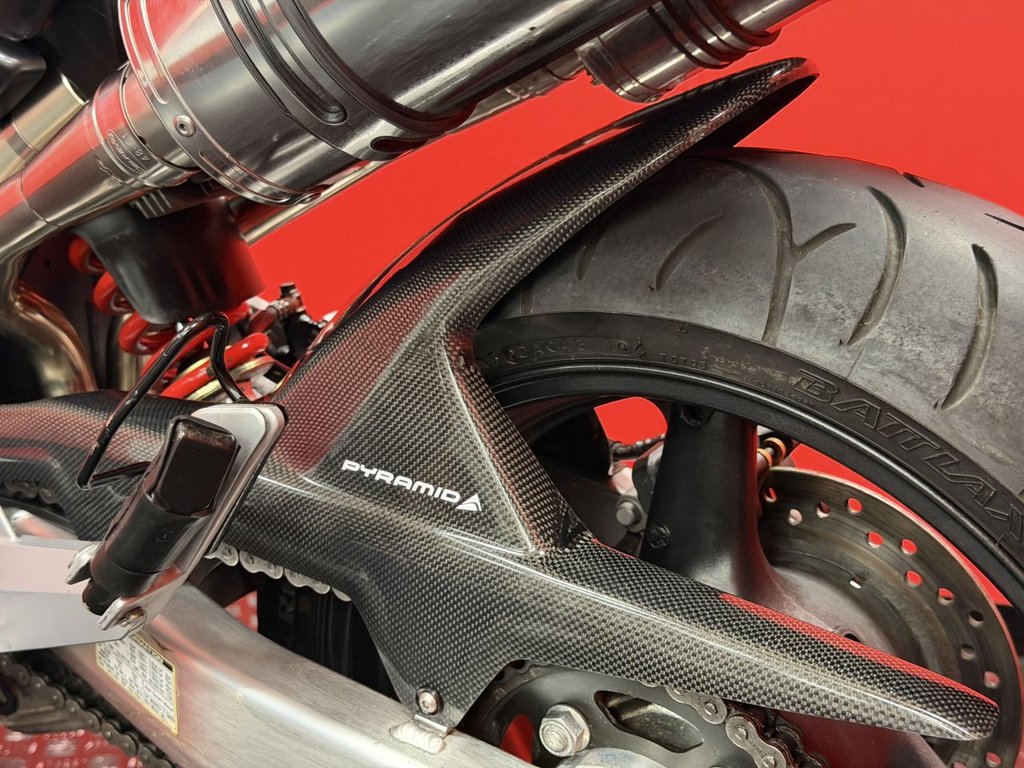 USED 2004 04 HONDA CB900F HORNET TRADE BIKES AT TRADE PRICES DELKEVIC TWIN EXHAUST
