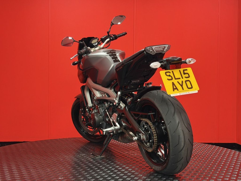 USED 2015 15 YAMAHA MT-09 TRADE BIKES AT TRADE PRICES AKRAPOVIC EXHAUST - 3 KEYS