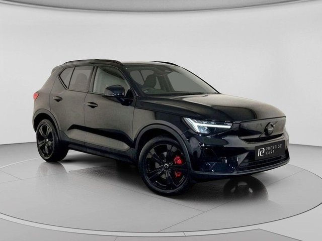 View our VOLVO XC40