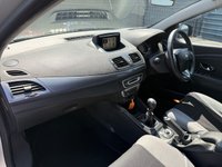 USED 2015 15 RENAULT MEGANE 1.5 dCi ENERGY Dynamique TomTom Hatchback 5dr Diesel Manual Euro 5 (s/s) (110 ps) 2 KEYS, SERVICE HISTORY