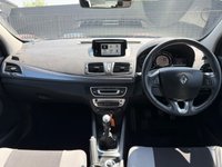 USED 2015 15 RENAULT MEGANE 1.5 dCi ENERGY Dynamique TomTom Hatchback 5dr Diesel Manual Euro 5 (s/s) (110 ps) 2 KEYS, SERVICE HISTORY