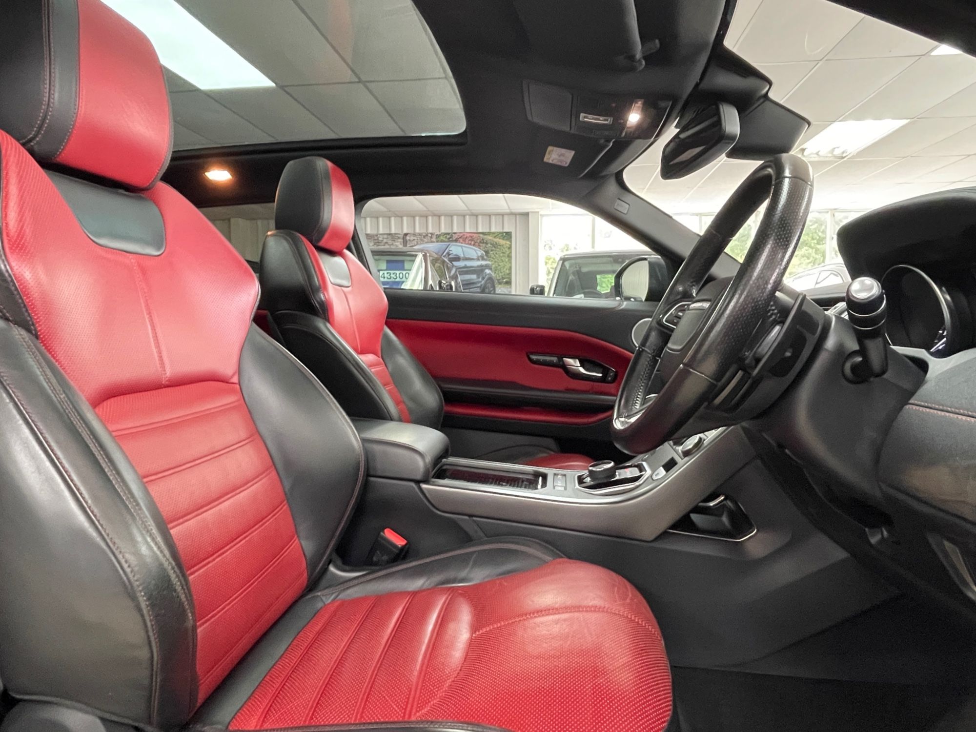 USED 2019 68 LAND ROVER RANGE ROVER EVOQUE COUPE 2.0 TD4 HSE Dynamic Coupe 3dr Diesel Auto 4WD Euro 6 (s/s) (180 ps) 