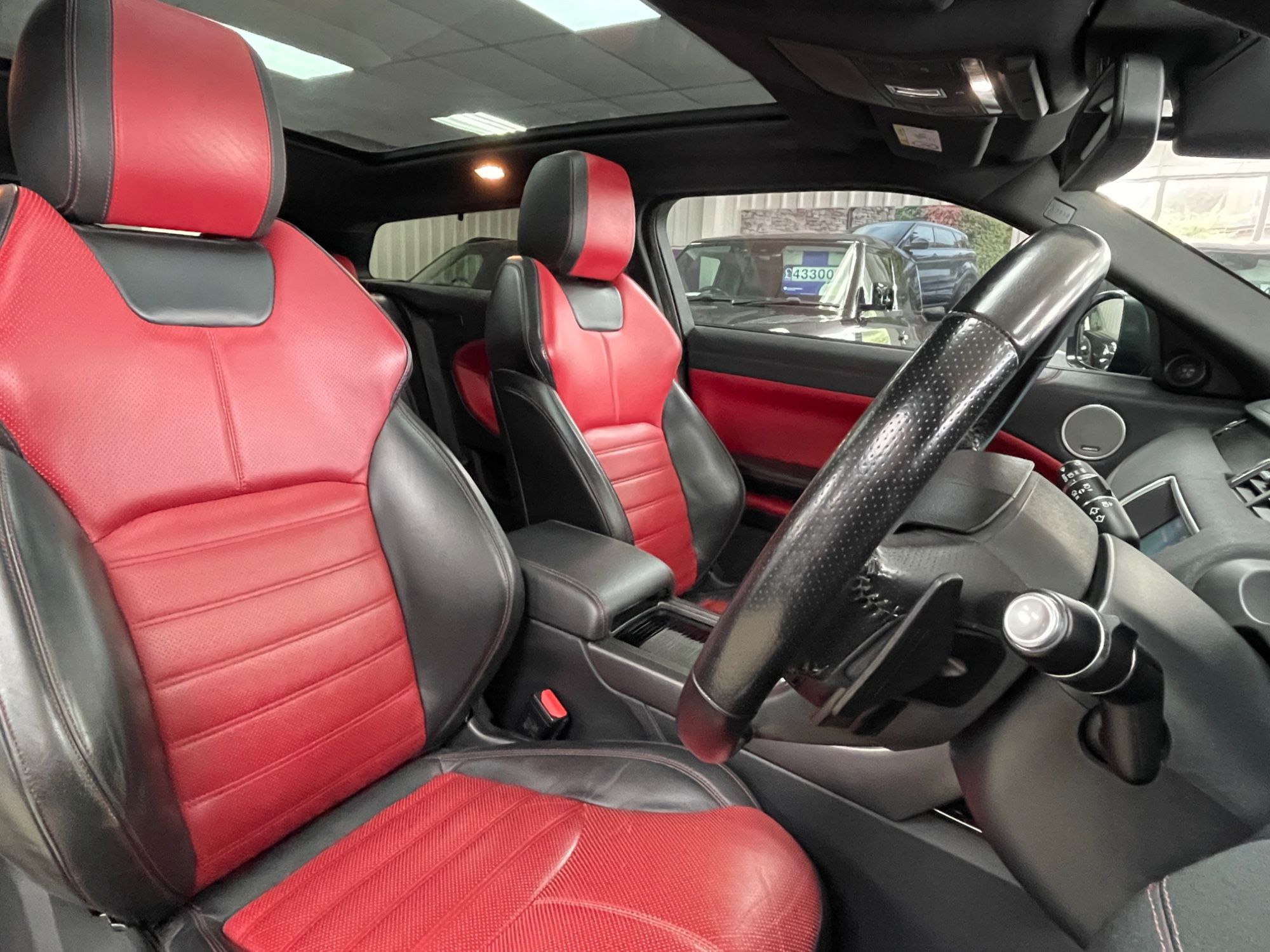 USED 2019 68 LAND ROVER RANGE ROVER EVOQUE COUPE 2.0 TD4 HSE Dynamic Coupe 3dr Diesel Auto 4WD Euro 6 (s/s) (180 ps) 