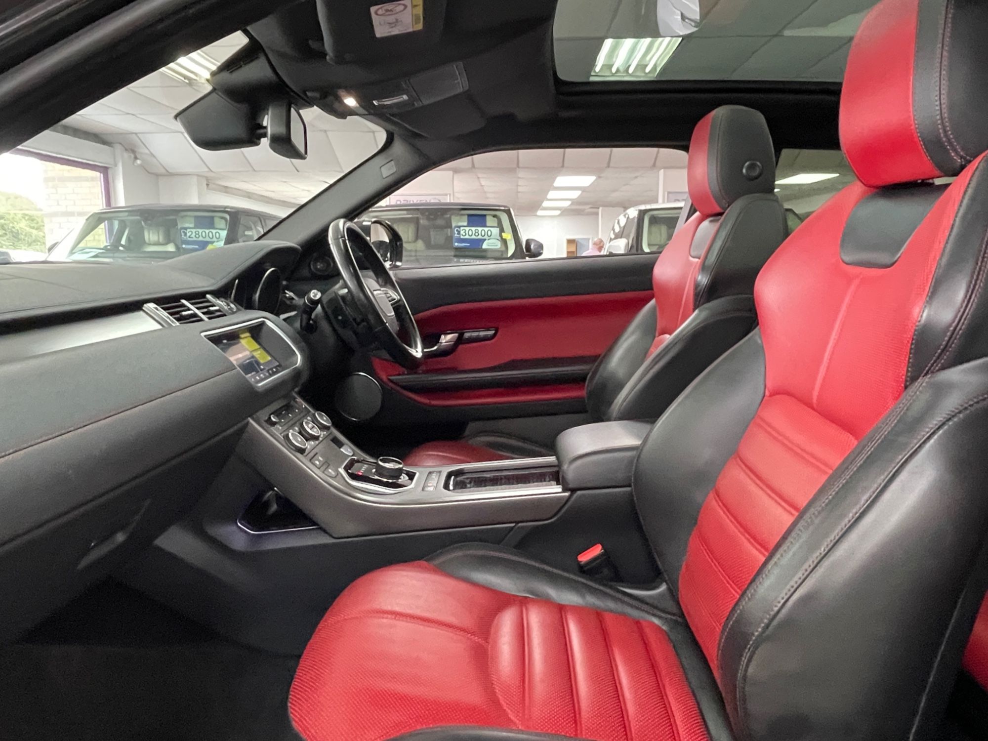 USED 2019 68 LAND ROVER RANGE ROVER EVOQUE COUPE 2.0 TD4 HSE Dynamic Coupe 3dr Diesel Auto 4WD Euro 6 (s/s) (180 ps) 