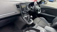 USED 2017 67 RENAULT SCENIC 1.2 TCe Dynamique Nav MPV 5dr Petrol Manual Euro 6 (s/s) (130 ps) DAB RADIO