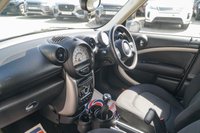 USED 2013 63 MINI COUNTRYMAN 1.6 One SUV 5dr Petrol Manual Euro 6 (s/s) (98 ps) 