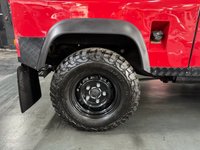USED 1995 N LAND ROVER DEFENDER 90 2.5 300Tdi 6 Seats 1995 LANDROVER DEFENDER 90 2.5 300TDI - 6 SEATS - FULLY RESTORED - &pound;10K SPEND LANDROVER MAIN DEALER - JUST BEEN SERVICED - STEELIE WHEELS WITH OFFROAD TYRES - CUBBY WITH CUPHOLDERS