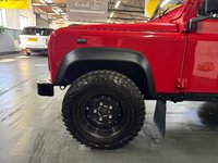 USED 1995 N LAND ROVER DEFENDER 90 2.5 300Tdi 6 Seats 1995 LANDROVER DEFENDER 90 2.5 300TDI - 6 SEATS - FULLY RESTORED - &pound;10K SPEND LANDROVER MAIN DEALER - JUST BEEN SERVICED - STEELIE WHEELS WITH OFFROAD TYRES - CUBBY WITH CUPHOLDERS