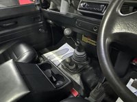 USED 1995 N LAND ROVER DEFENDER 90 2.5 300Tdi 6 Seats 1995 LANDROVER DEFENDER 90 2.5 300TDI - 6 SEATS - FULLY RESTORED - &pound;10K SPEND LANDROVER MAIN DEALER - JUST BEEN SERVICED - STEELIE WHEELS WITH OFFROAD TYRES - CUBBY WITH CUPHOLDERS
