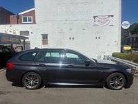 USED 2019 19 BMW 5 SERIES 2.0 520d M Sport Touring 5dr Diesel Auto Euro 6 (s/s) (190 ps) THIS AUTOMATIC ESTATE 2.0 BMW 5 SERIES TOURING, COMES WITH LOTS OF EXTRAS, FULL LEATHER INTERIOR, SAT NAV, FRONT AND REAR PARKING SENSORS
