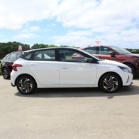 USED 2022 71 HYUNDAI I20 1.0 T-GDi MHEV SE Connect Hatchback 5dr Petrol Hybrid Manual Euro 6 (s/s) (100 ps) 