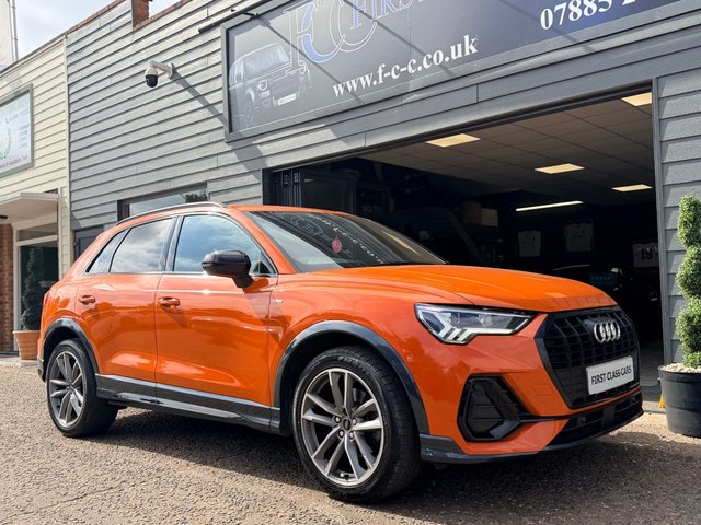 View our AUDI Q3